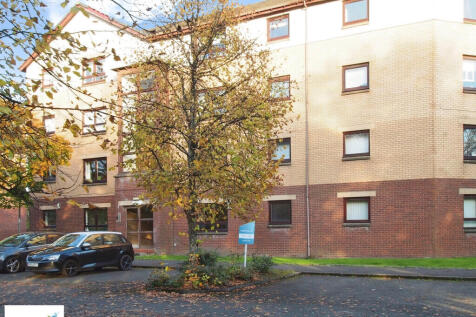 2-bed flat on 34 Caledonia Court, £820/mo