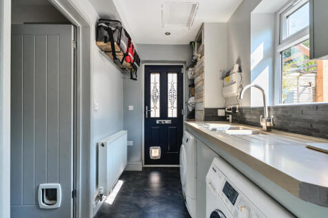 1329829-16-6887a8...