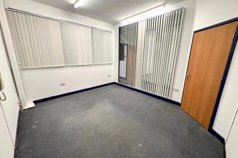 WhatsApp Image 2025-04-14 at 11.33.06_7f8edfbc.jpg