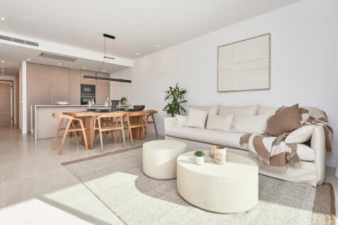 Bright living and dining area