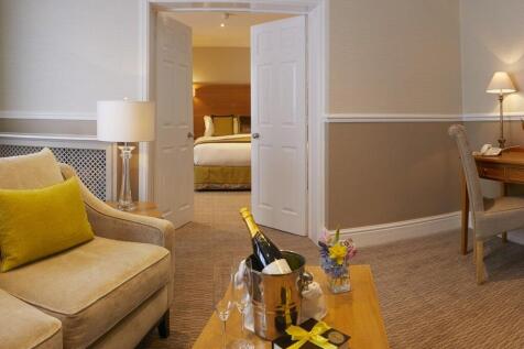 Hotel for sale Image 3