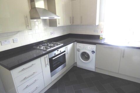 Westgate, Hale, Cheshire. WA15 9BA photo 3