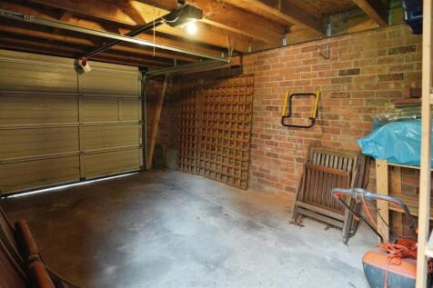 efe3ca50--4210-AA67-EBF05E6B2A66-22198-000008A3212