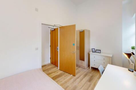 Flat 7, Armyn House, Bar Road TR11 4NN photo 3