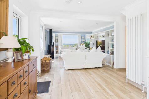 kitchen/family room 4