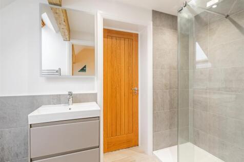 Barn 4 Fallon Court_25.jpg