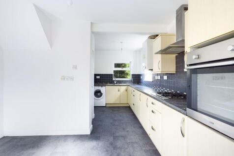 Overdale Road, Park End photo 4