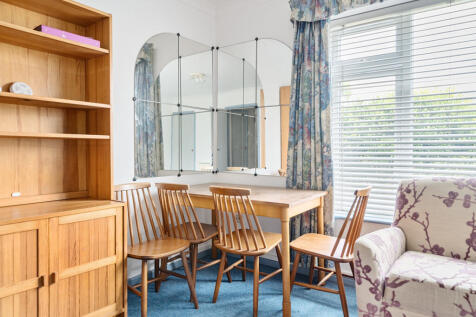 1329303-17-688105...