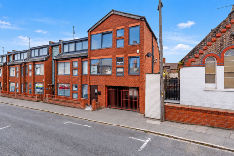 Property video thumbnail