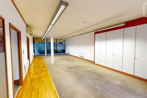 7 Burton Place, Manchester, M15 4PT - 04