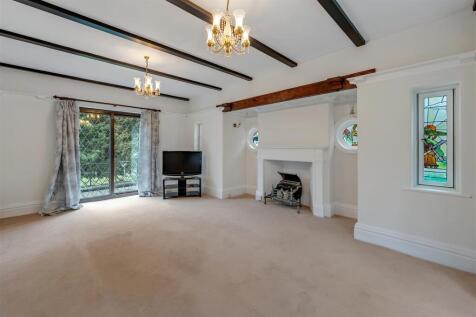 Avon Way, Stoke Bishop Reception Room.jpg