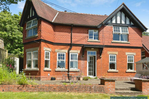 Detached Edwardian Residence