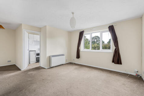 Moorymead, Watton At Stone, Hertford, SG14 photo 4