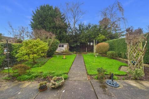 CAM05451G0-PR0095-STILL013.jpg