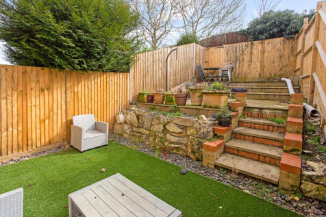 9 Lyster Mews 314124