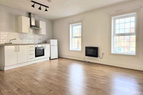 Open Plan Lounge/Kitchen