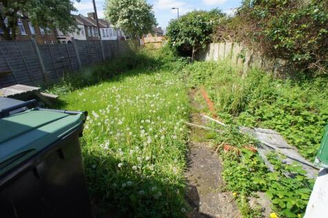 GARDEN.JPG