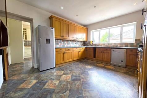 Flat 1 Beech House, Gloucester Road, Ross-on-Wye photo 4
