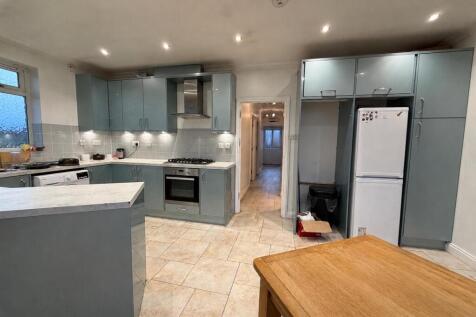 Sandhills Close, Northampton, West Northamptonshire photo 5