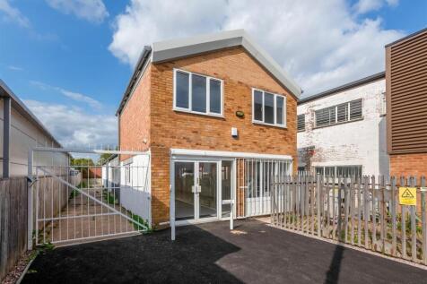 13-15 Western Road 08.25 1797-1.jpg