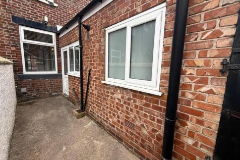 Rear Yard.jpeg
