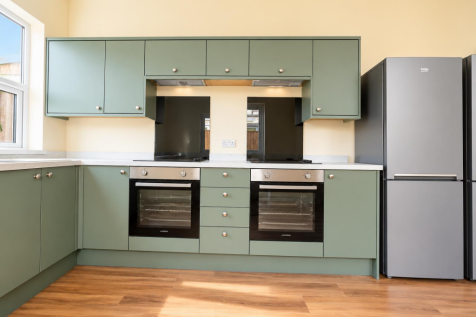 Kitchen  Picture 7.png