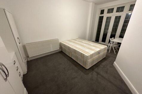 muswell-hill-broadway-n10-1bx-1022004