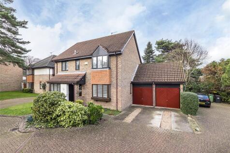 Sorbie Close, Weybridge, Surrey, KT13 photo 4