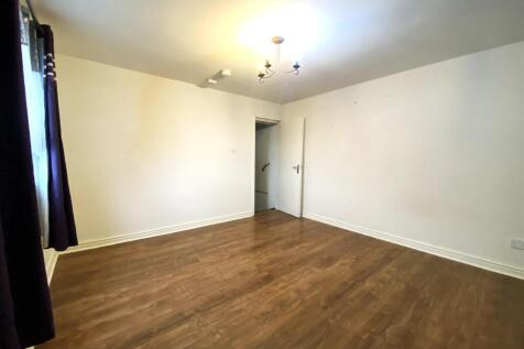 Back bedroom