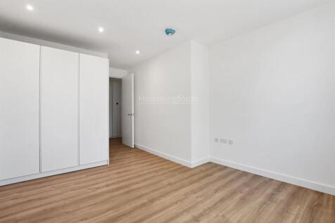 05-2e3aGCHMF - 3 Solent Lodge - Bedroom 5 -Origina