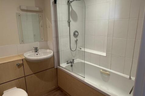 Bathroom.jpeg
