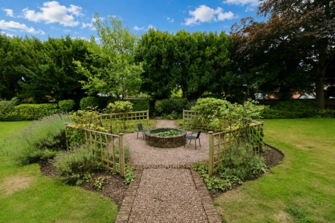 communal garden