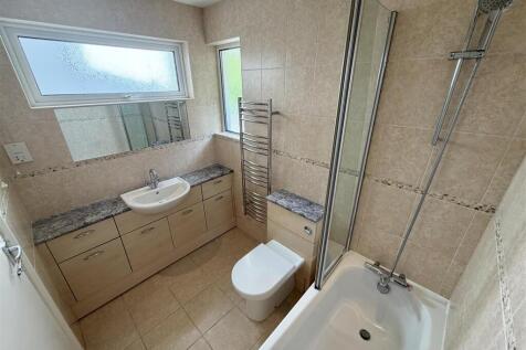 bathroom.JPEG