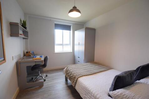 Apt 7, Brayford Court - Student Apartment - 26/27 photo 4