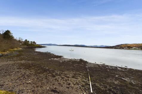 CAM03481G0-PR0018-STILL039