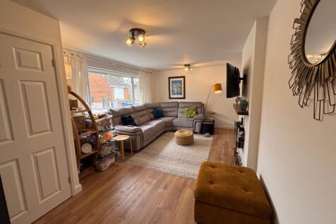 Beacon Close, SP4 photo 4