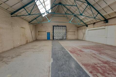 Unit 13 Tewin Court - Warehouse (5).jpg