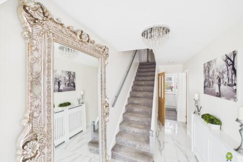 Presented by Robert at EweMove Bexleyheath and Dar