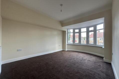 Bourne Avenue, Hayes photo 3