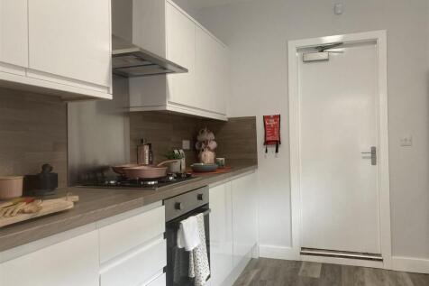 Walgrave Street 56 Kitchen i.JPG