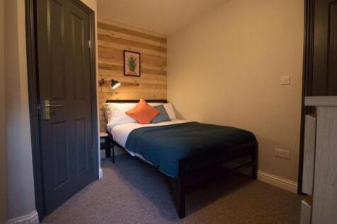 ROOM 5 (1).jpg