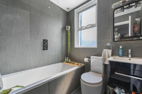 Bathroom First Floor