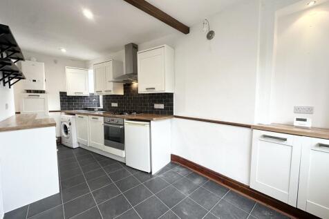 Lane End, Pudsey photo 4
