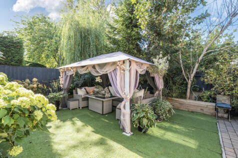 1353157-3-68c45f2...