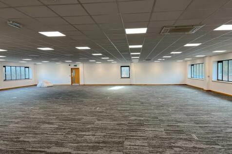 Office to rent Image 4