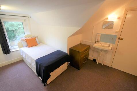 Applecross, Bournemouth photo 4
