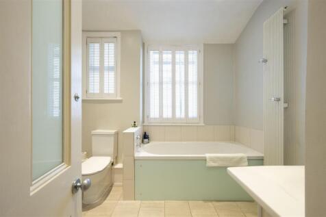 8b Spencer Hill,41.jpg