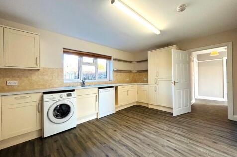 Wolverton Road, Castlethorpe photo 3