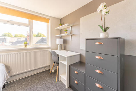 76 Rothesay, Bedroom 10