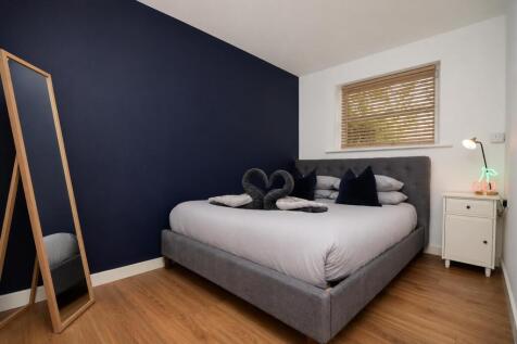 Bedroom.jpg